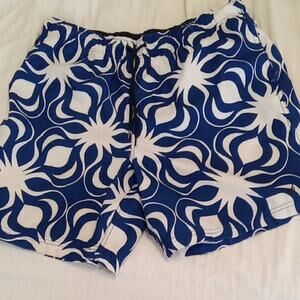 Nautica Men's Size Large Blue and White Patterned Swim Shorts. Summer, Resort